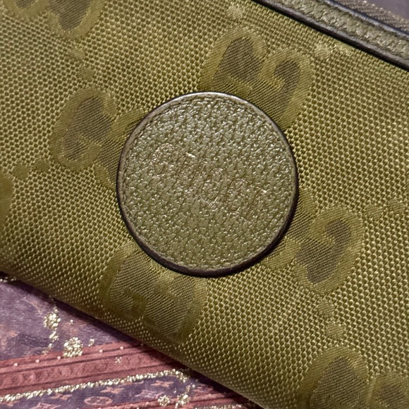 GUCCI Off The Grid Limited Edition Wallet! ALL INCLUSIVE! - Picture 3 of 12